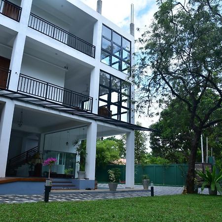 Eden Grand Otel Dambulla Dış mekan fotoğraf