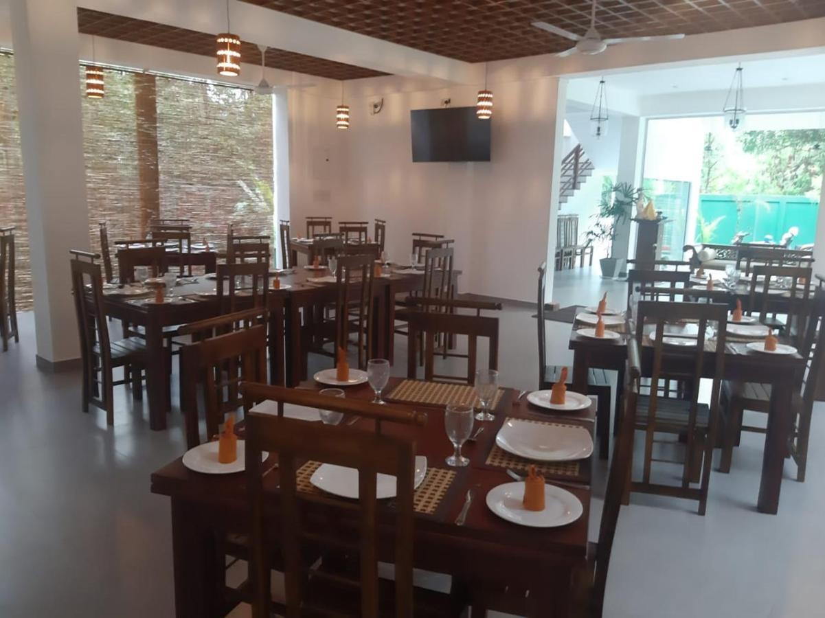 Eden Grand Otel Dambulla Dış mekan fotoğraf