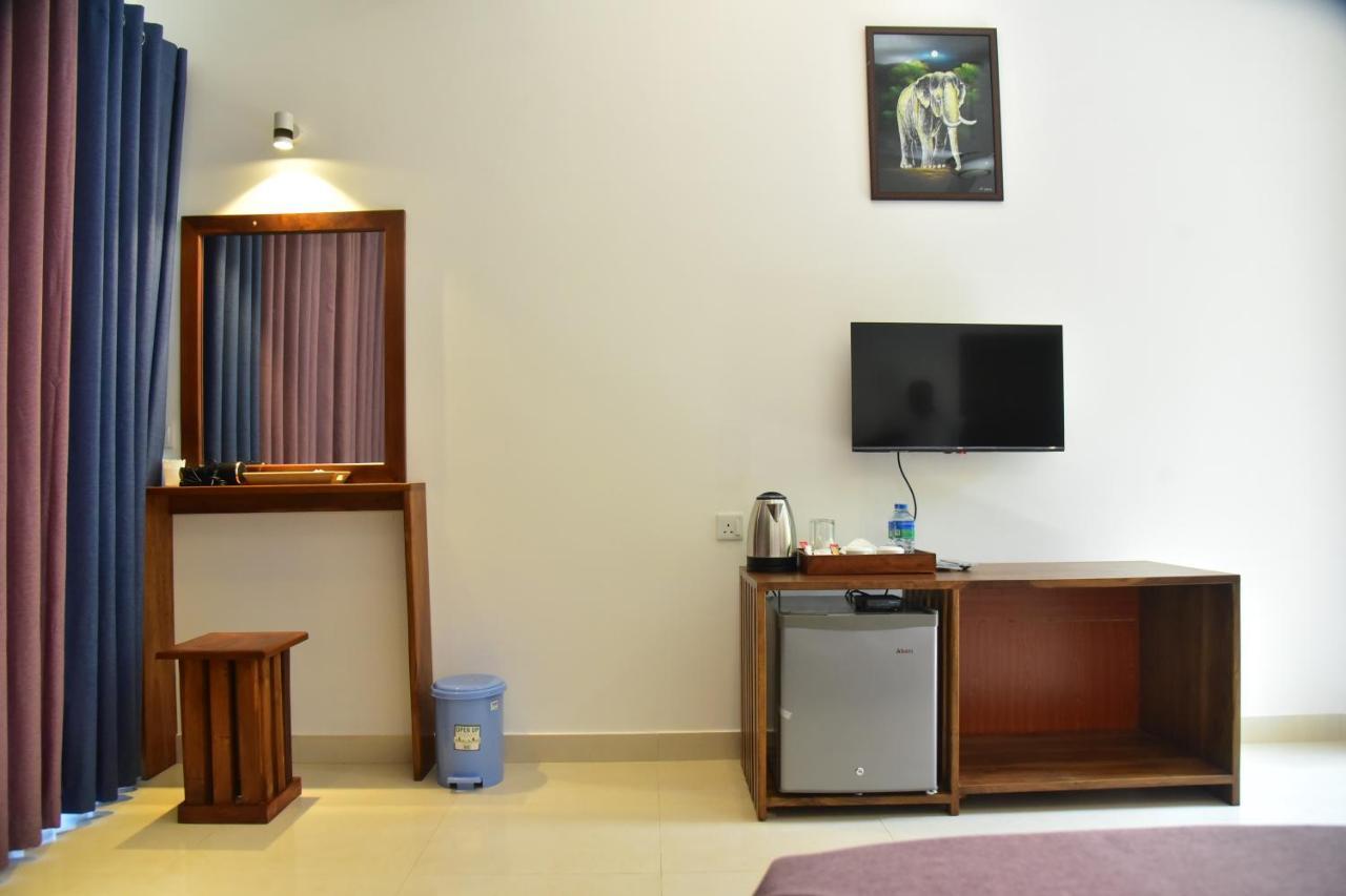 Eden Grand Otel Dambulla Dış mekan fotoğraf