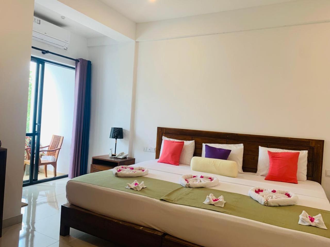 Eden Grand Otel Dambulla Dış mekan fotoğraf